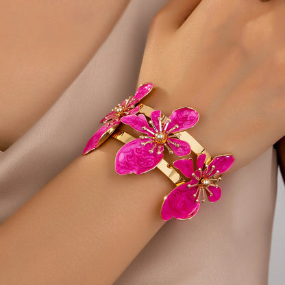 Elegant Enamel Flower Open Cuff Bracelet For Women Gold Plated Metal Pink White Blue Floral Bangles Beach Party Vacation Jewe