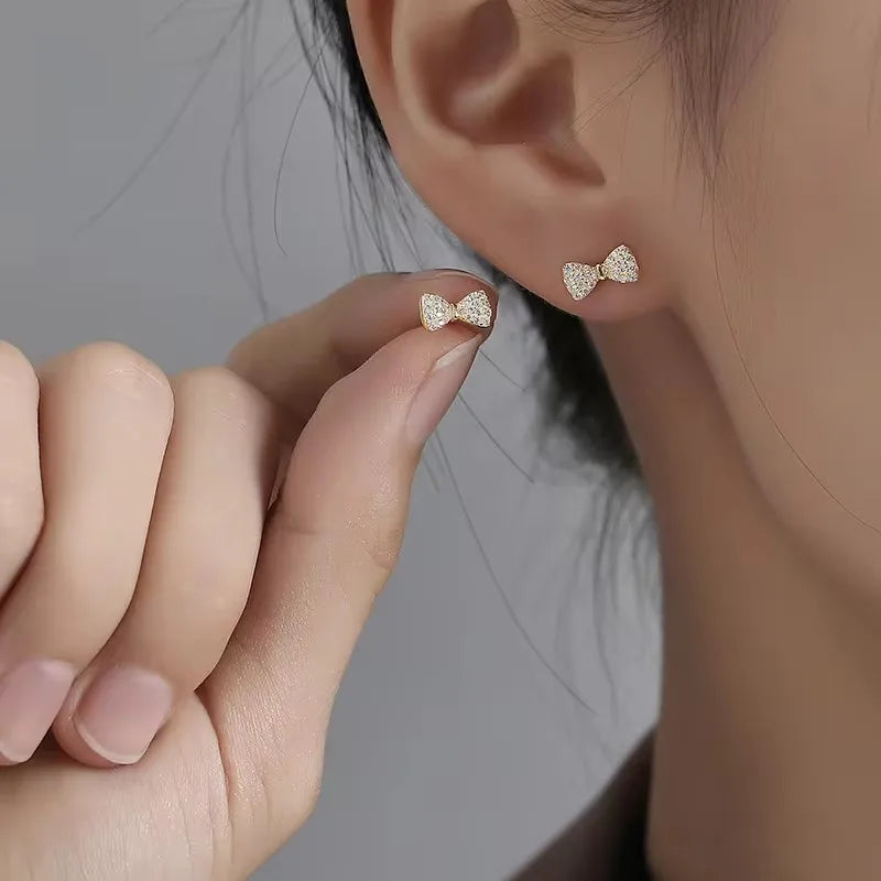 New Fashion Heart Stud Earrings for Women Hypoallergenic Screw Cartilage Helix Earring Girls Piercing Accessories Jewelry Gif