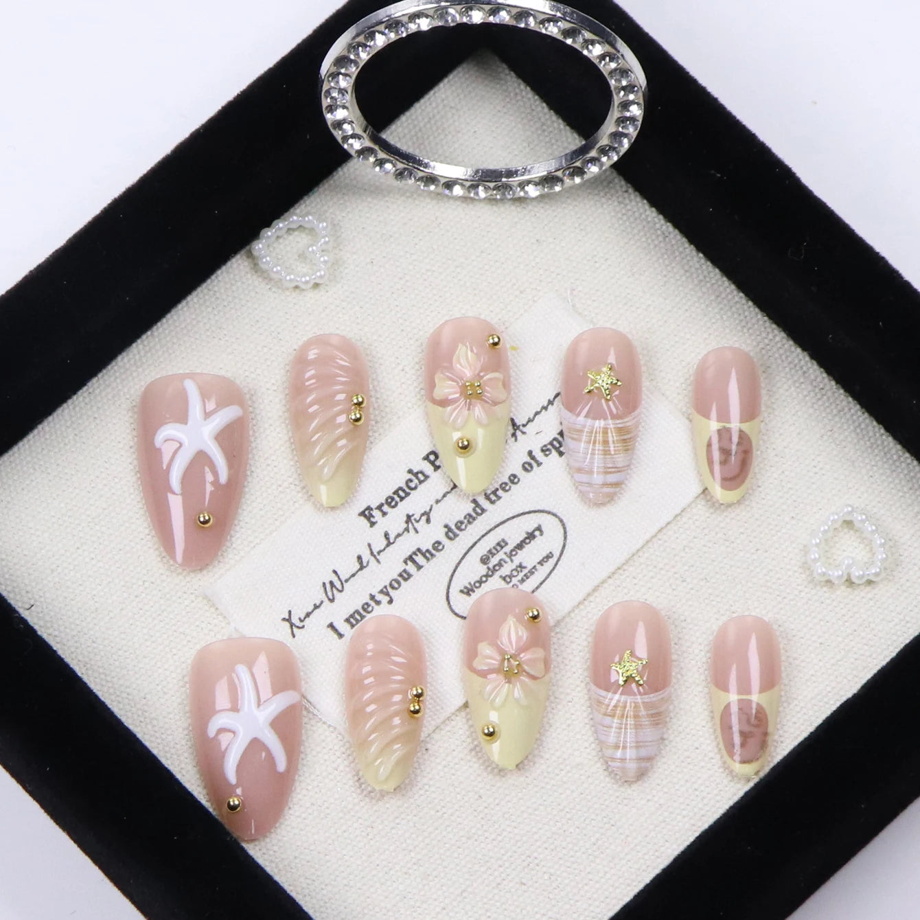 y2K 10PCS Hand Made Press On Nail-Short Almond Glue On Nails-Tropical Flowers Starfish And Golden Pearls Press One As gifts