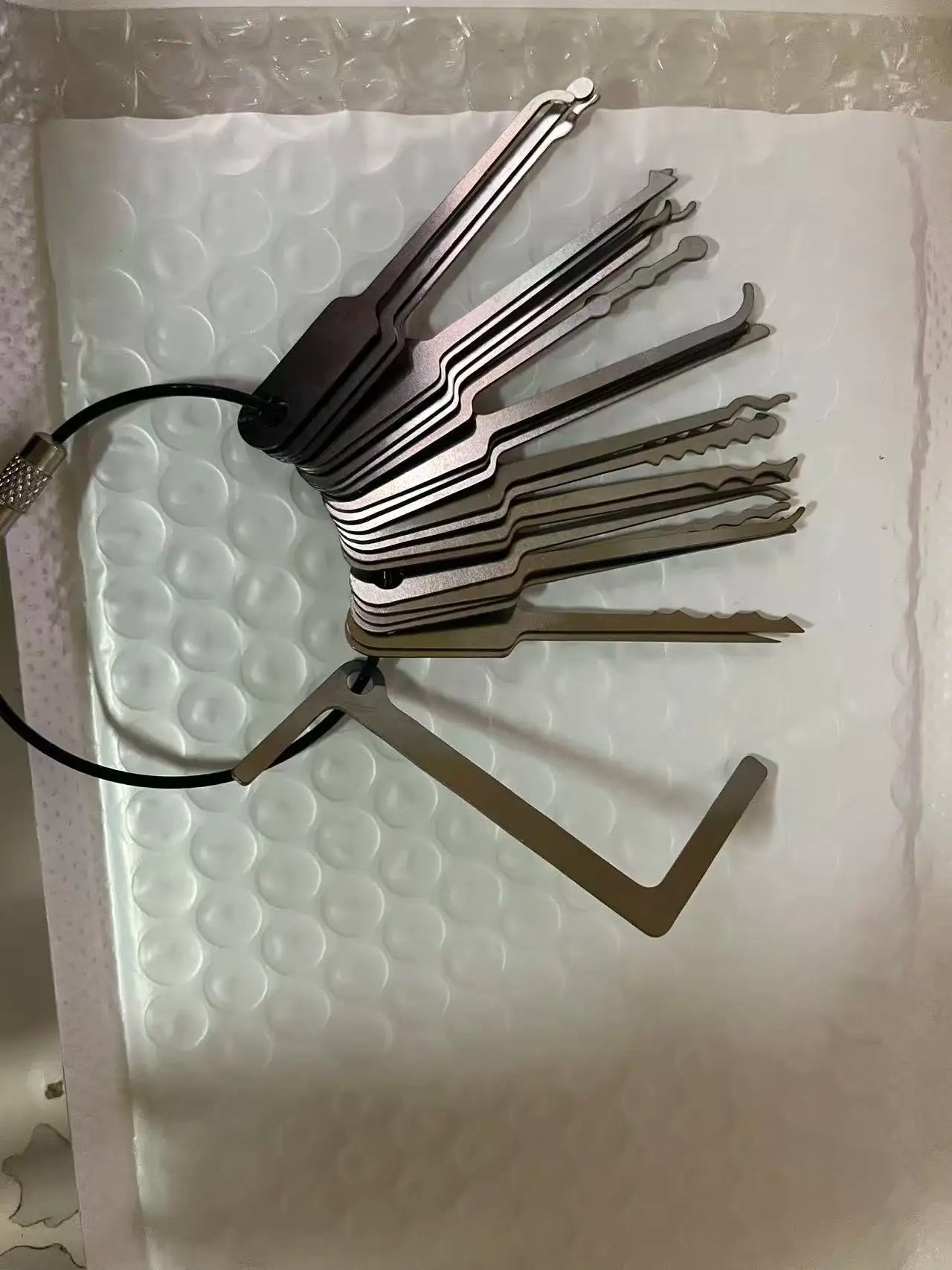 22IN1 Full Set Universal Wrench Suitable Tool Portable Tool for Unlocking Doors Use Opening Doors When Keys Are Forgotten