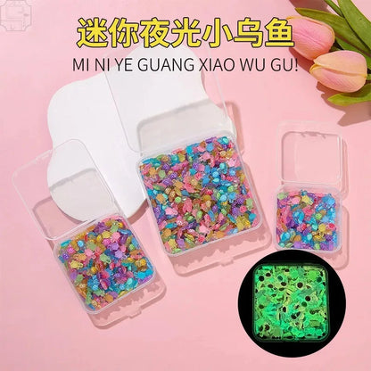 100Pcs Mini Resin Turtles Night Glow Turtle Figurines Multi-Function Glow in The Night Turtle Miniatures for Micro Landscapin