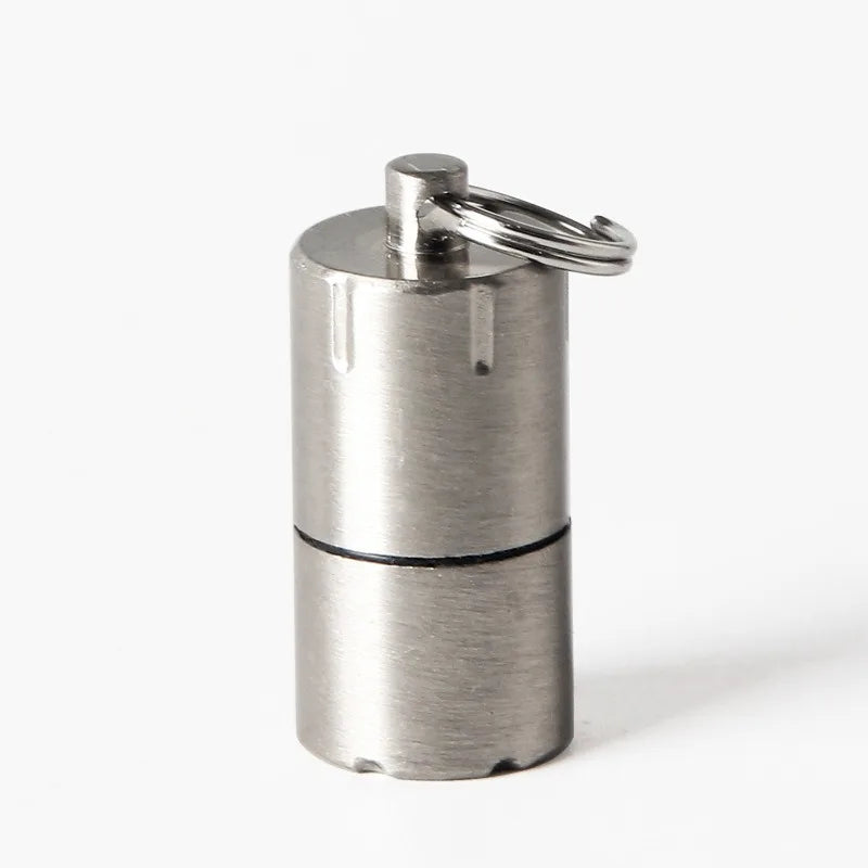 Outdoor Creative Mini Lighter Retro Keychain Pendant Cigar Cigarettes Smoking Accessories Lighters Funny Gadgets