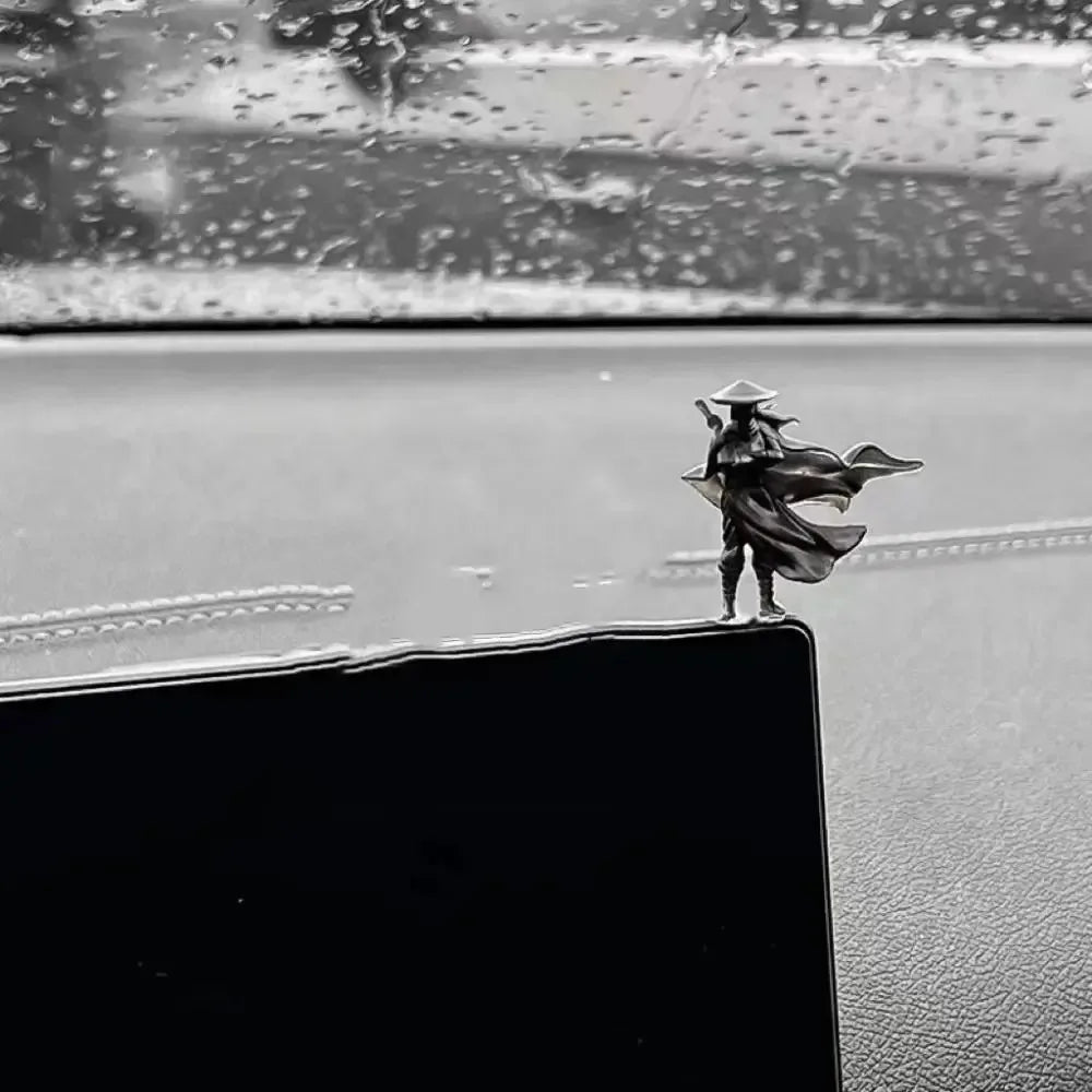 6Pcs/set Mini Chinese Swordsman Figure Exquisite Ancient Car Statue Ornament Cartoon Swordsman Miniatures Interior Decor