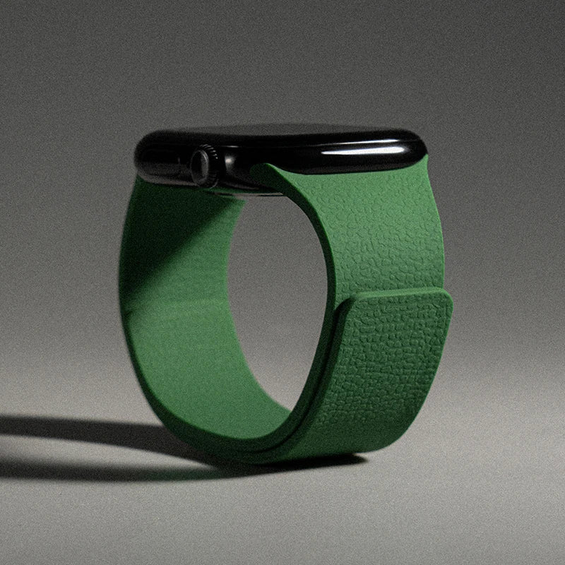 Silicone Magnetic Strap for Apple watch Bands 44mm 40mm 41mm 42mm 46mm 45mm 49mm correa iWatch Series 11 10 SE3 9 8 7 6 Ultra