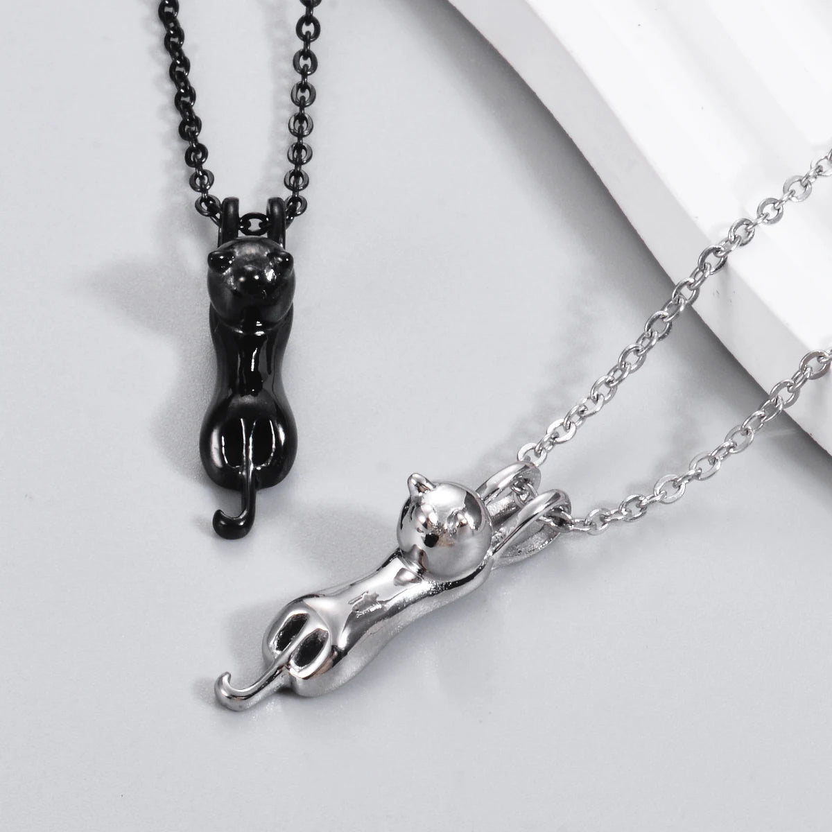 Pet Cremation Jewelry for Ashes Memorial Pendant Black Cat Animal Stainless Steel Urn Necklace Women Men Keepsake