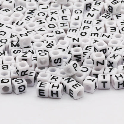 100-500pcs Square White and Black Mixed Letter Acrylic Beads Cube Loose Spacer Alphabet Beads For Jewelry Making Diy Accessor