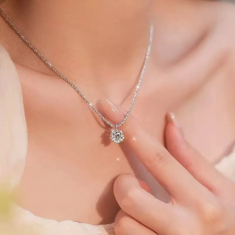 925 Sterling Silver Necklace Zircon Pendant Sparkling Necklace Clavicle Chain Women's Party Jewelry Gift