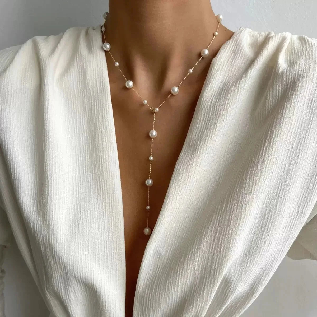 Elegant Imitation Pearl Y-Shaped Lariat Necklace For Women Simple Adjustable Long Sweater Chain Bridal & Banquet Jewelry Gift