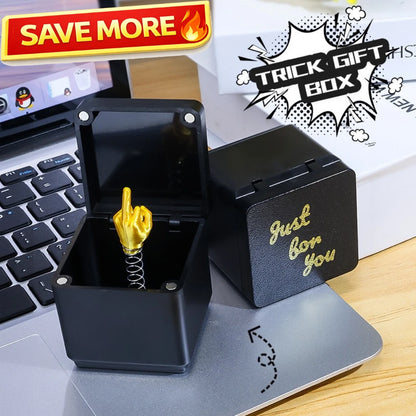 Middle Finger Surprise Gift Boxs Christmas Fun Prank Gift Offices Desk Home Decor Gift Decoration Toys Children Miniature Ite