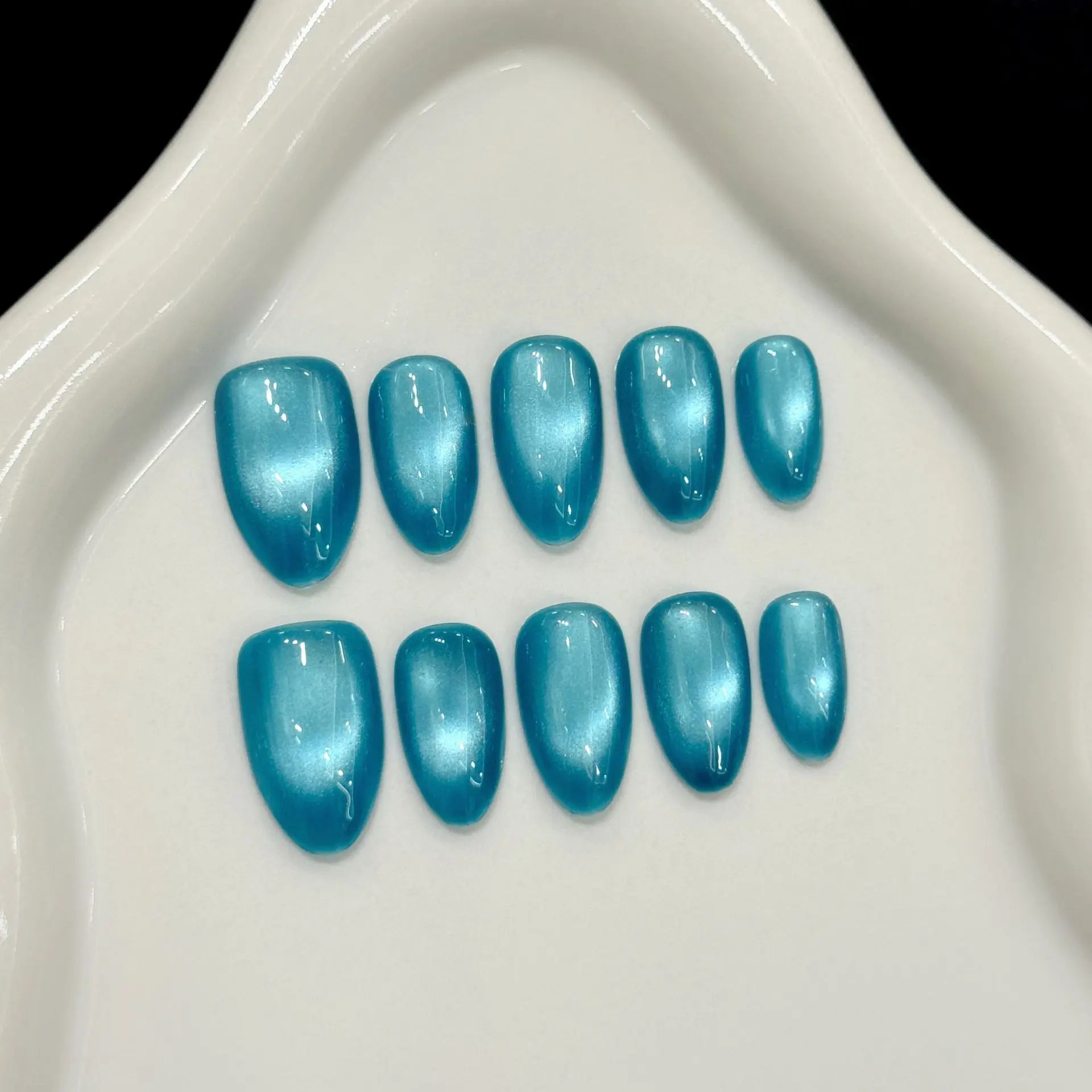 10pcs Handmade Press On Nails Solid Color Glossy Glass Beads Cat's Eye False Nails Full Cover Short Almond Fake Nail For Wome