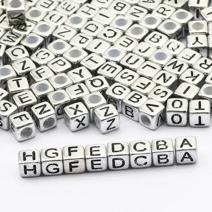 100-500pcs Square White and Black Mixed Letter Acrylic Beads Cube Loose Spacer Alphabet Beads For Jewelry Making Diy Accessor