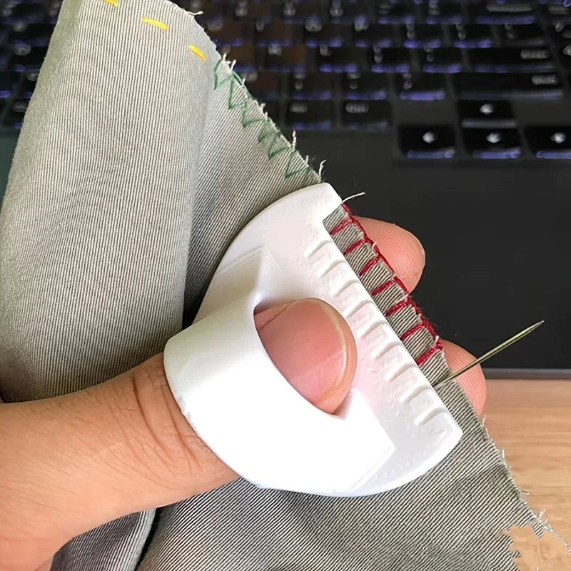 1pc Easy Sewing Guide for Beginners & Seniors - Plastic Hand Sewing Tool with 3mm Spacing for DIY Crafting - WHITE