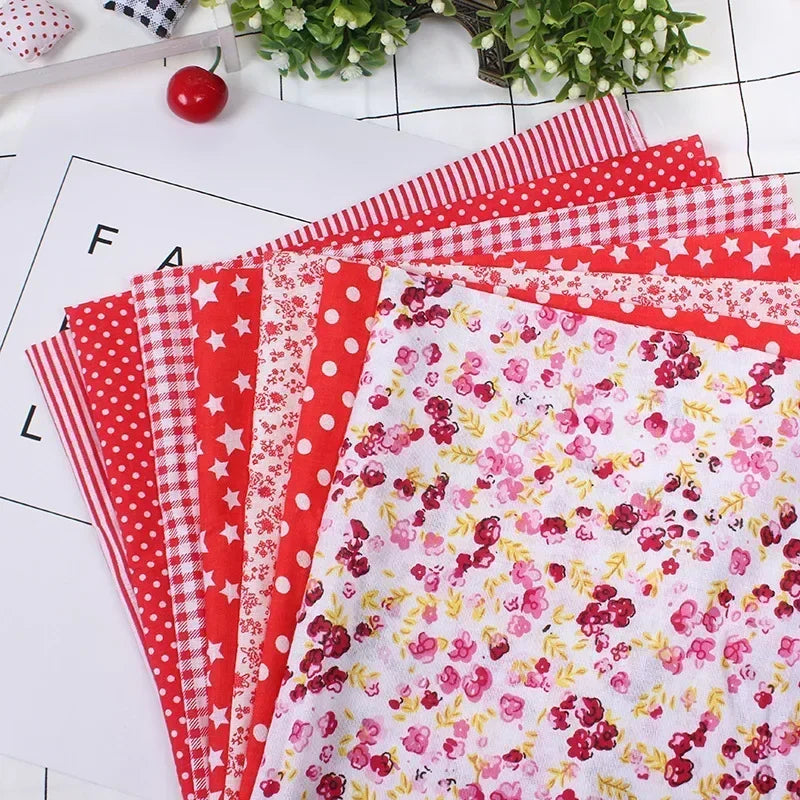 Printed Cotton Fabric for Sewing, Quilting Fabrics for Patchwork, Needlework, DIY Handmade Accessories, 25x25cm - Red