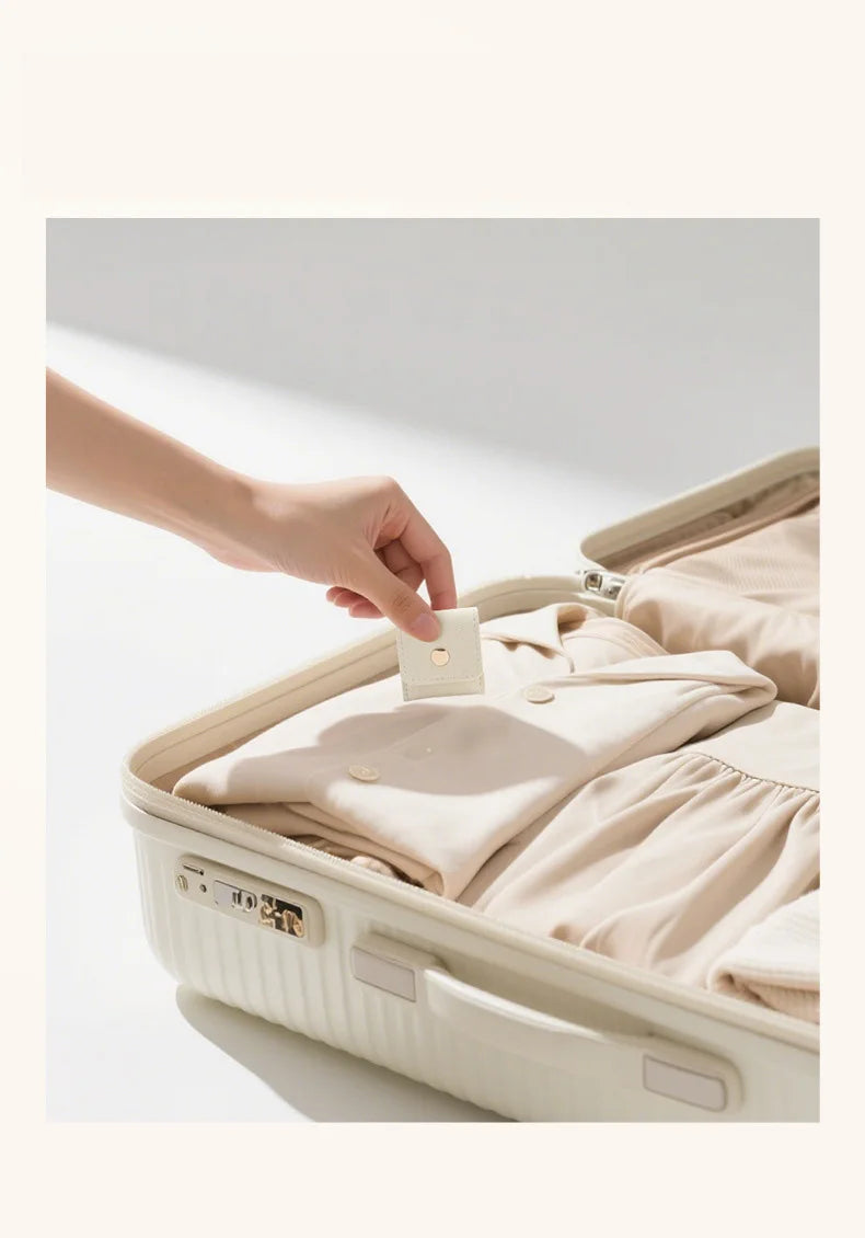 Fashion Velvet Jewelry Display Bag Container Foldable Necklace Ring Packing Bag Storage Case Earrings Organizer Jewelry Packi