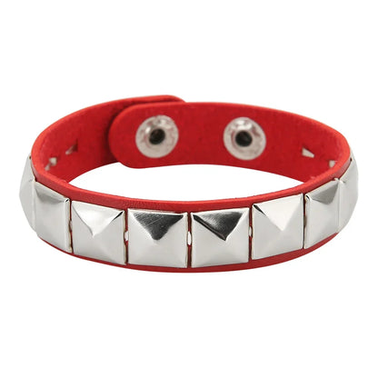 2025 One Row Punk Rock Studded Bracelet Square Spiked Leather Cuff Bracelet for Men Women \Wristband Bracelet