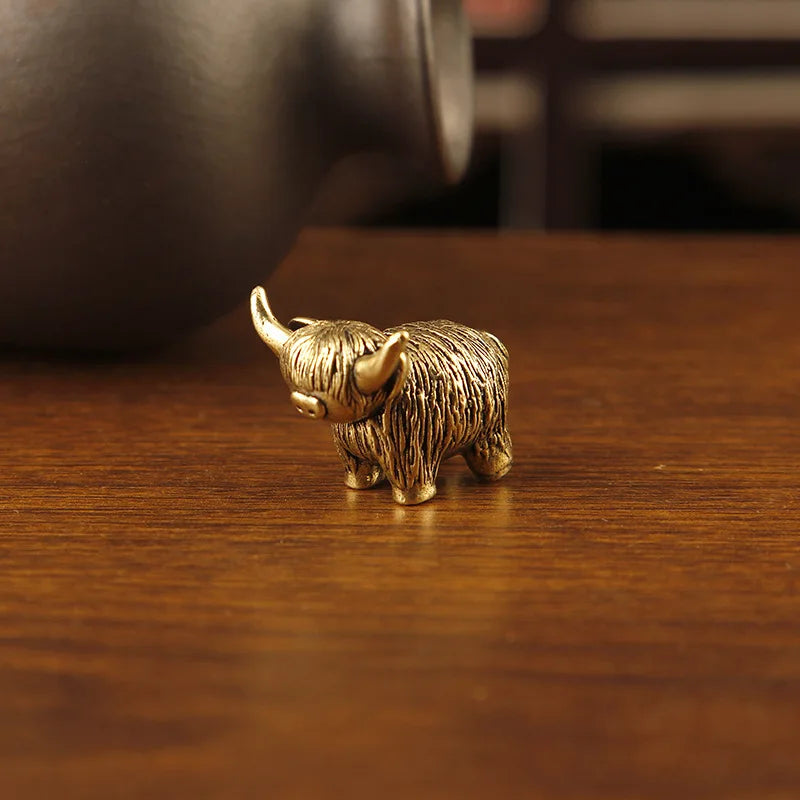 Brass Vintage Small Yak Figurine Miniature Animal Statue Office Desk Home Decor Cartoon Zodiac Ox Craft Sculpture Ornament Gi