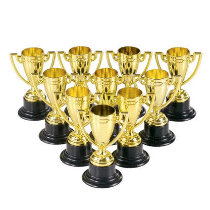 5Pcs Plastic Golden Mini Trophy Award Toys Prizes for Kids Birthday Party Favors Kindergarten Rewards Children Pinata Fillers