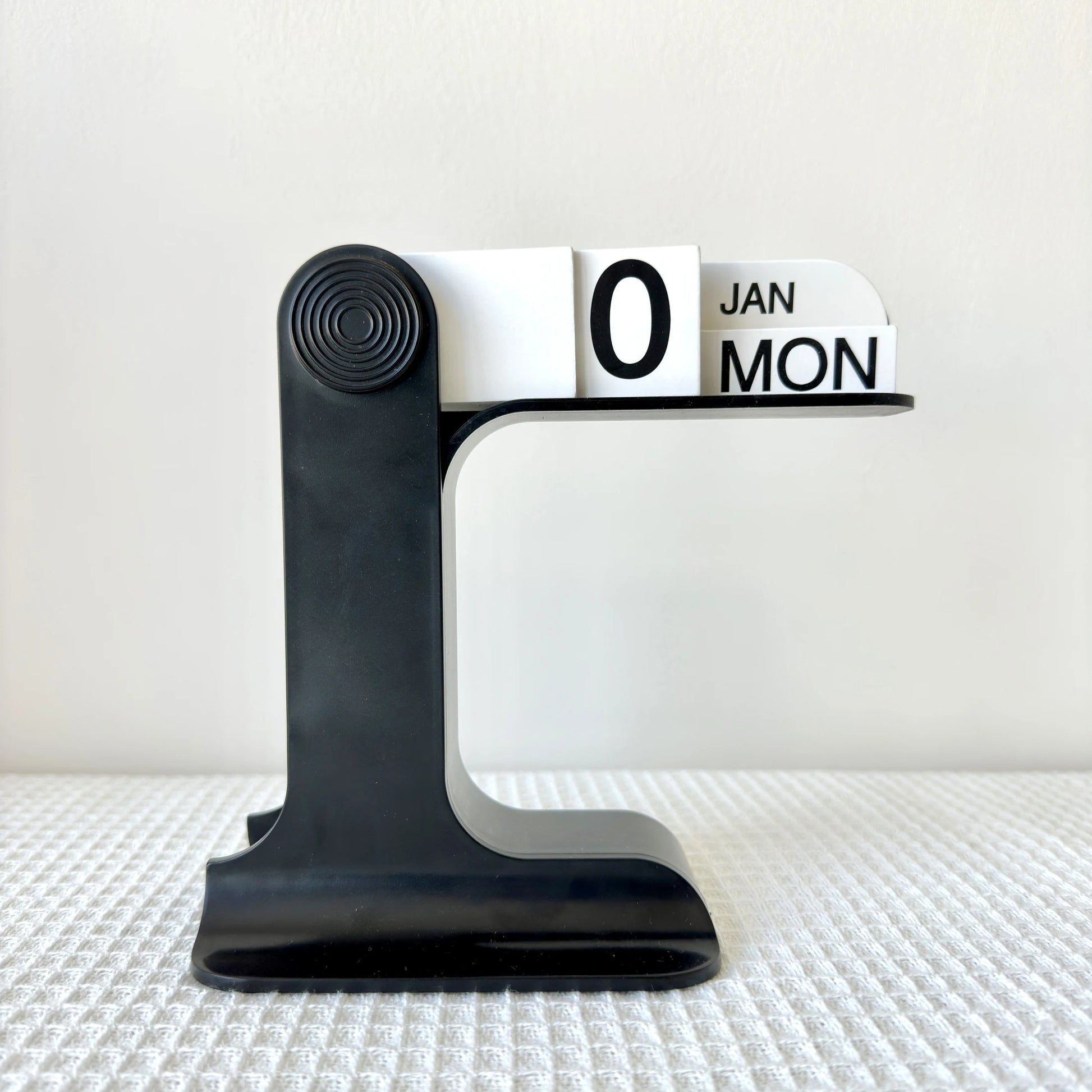 1pc modern minimalist style plastic creative perpetual calendar, desk calendar, office desktop decoration, new home decoratio