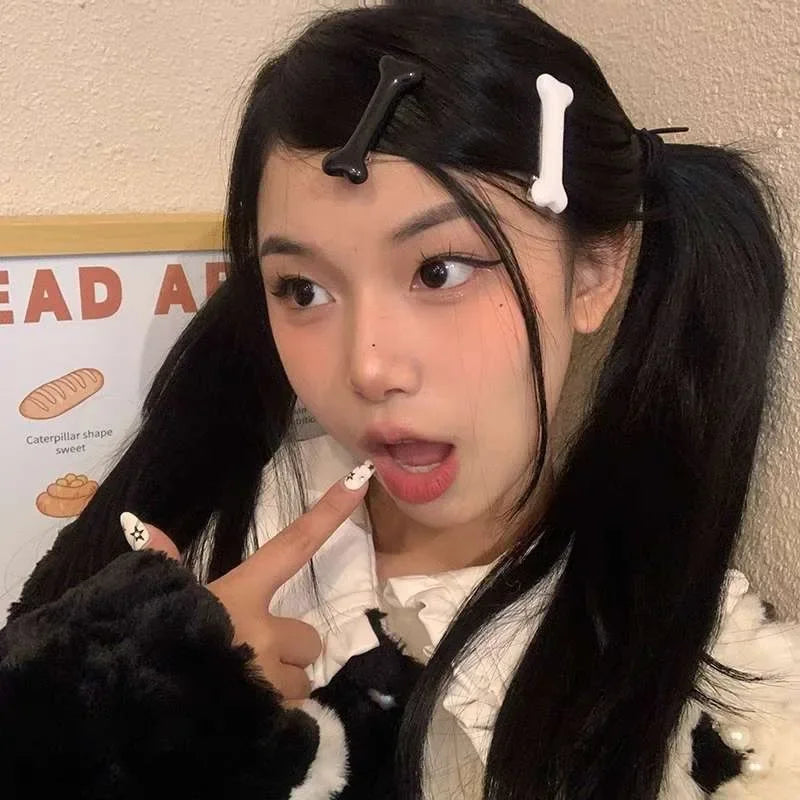 White Bone Hair Clip Cute Cartoon Bobby Pin Girl Fashion Dog Bones Decoration Small Hairpins Barrettes Y2K Accessories