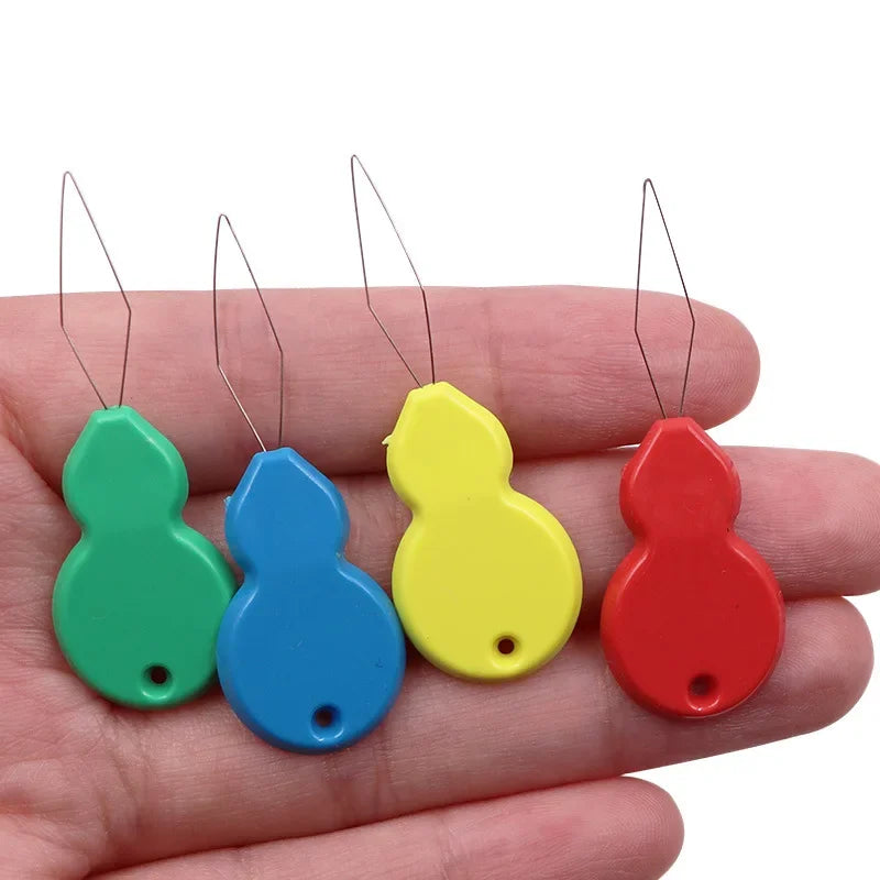 12Pcs Needle Threader Stitch Insertion Tool for Sewing Machine Plastic Wire Loop for Needles Needleswork Threader Sewing Tool