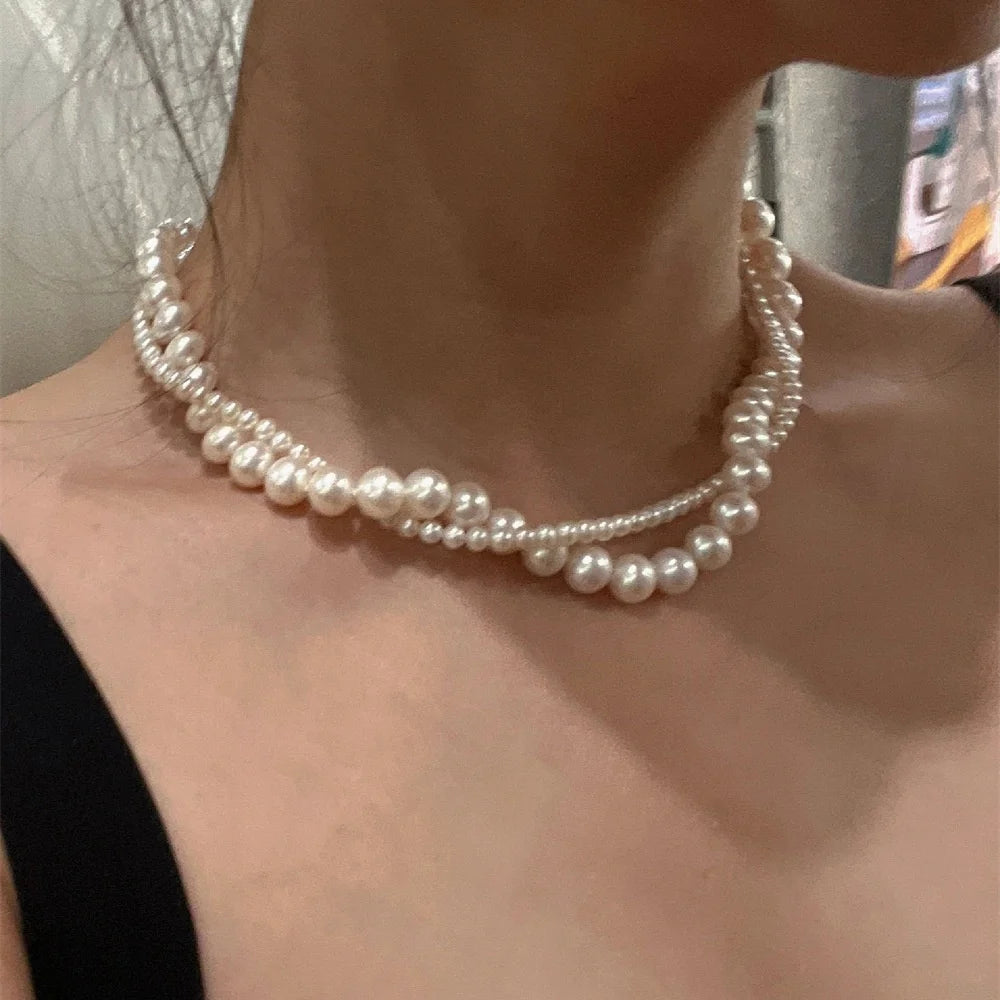 Vintage Twining Multilayer Pearl Choker Necklaces Women Elegant Imitation Pearl Clavicle Chain Party Jewelry Accessories Gift