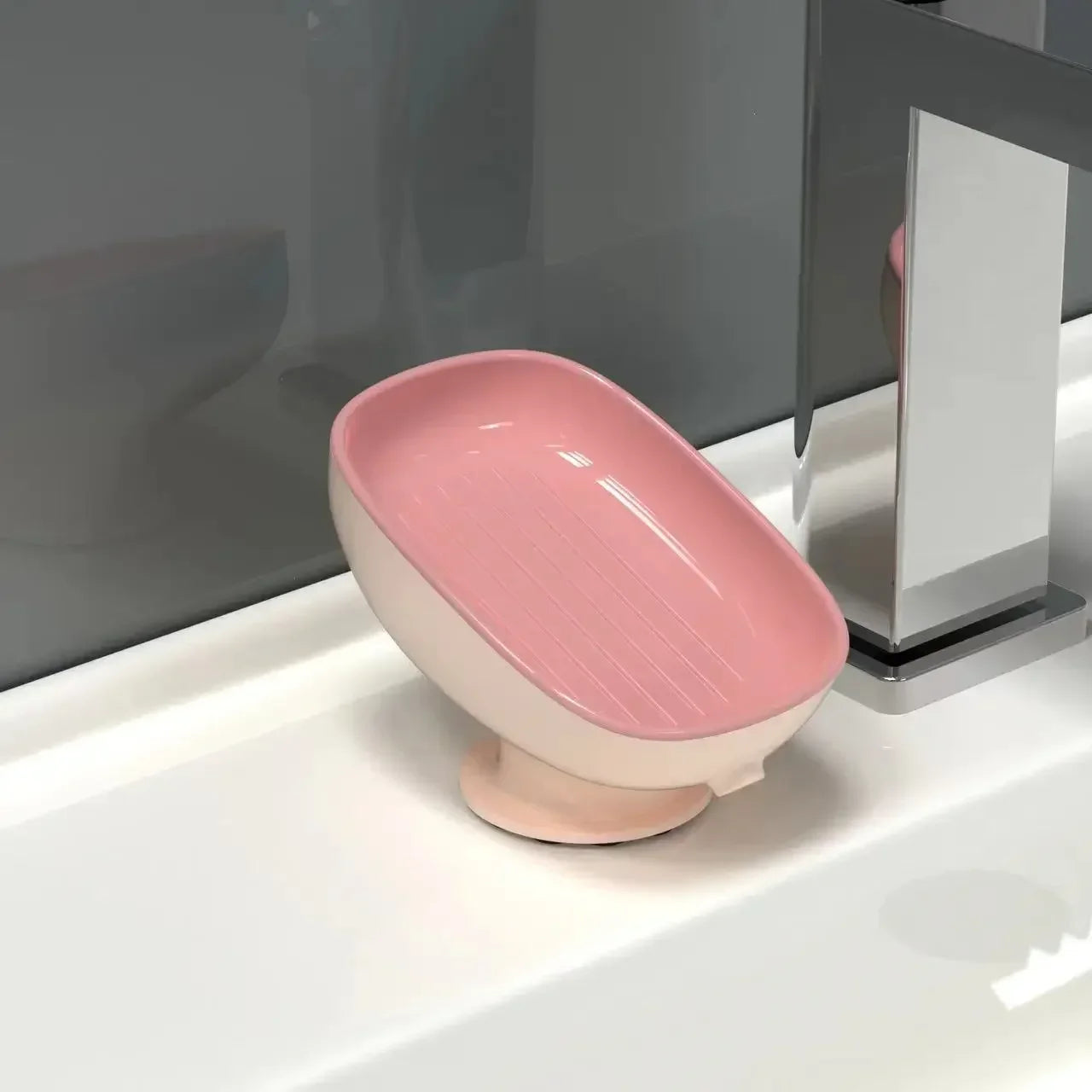 Super Suction Cup Soap Dish with drain water For Bathroom Soap Holder Kithcen Sponge Holder Soap container Bathroom Supplies2
