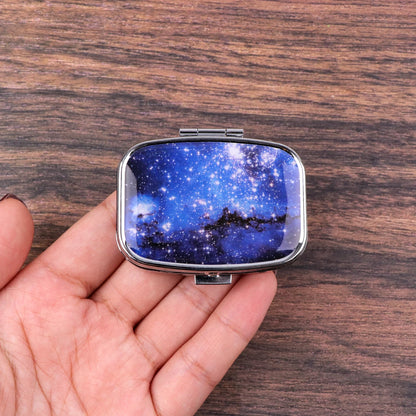 Van Gogh Art Mini Pill Box 2-Compartment Medicine Pill Organizer Household Portable Medicine Storage Box Travel Jwelery Gift 