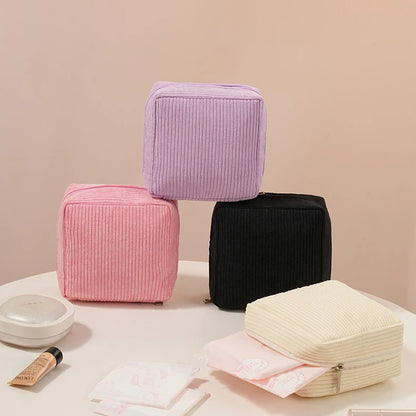 Sanitary Napkins Organizer Bags Women Portable Makeup Lipstick Travel Organizer Bag Multifunctional Mini Earphone Storage Pou