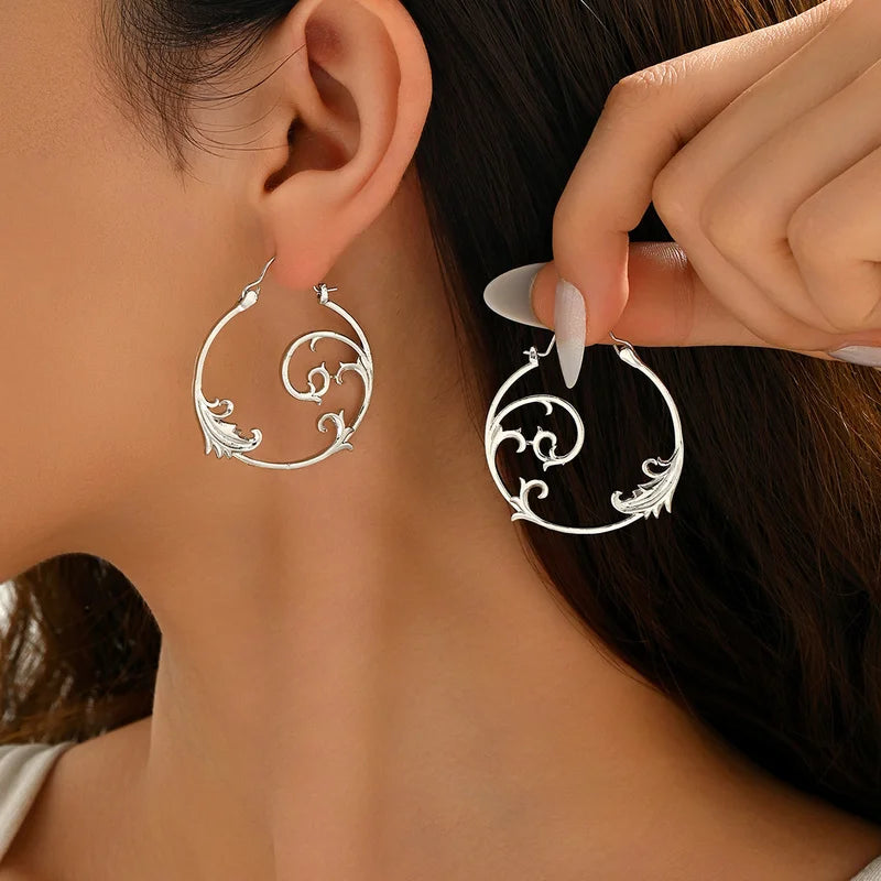 Vintage Silver Minimalist Style Metal Carved Pattern Earrings Ethnic Geometric Spiral Pendant women's Jewelry