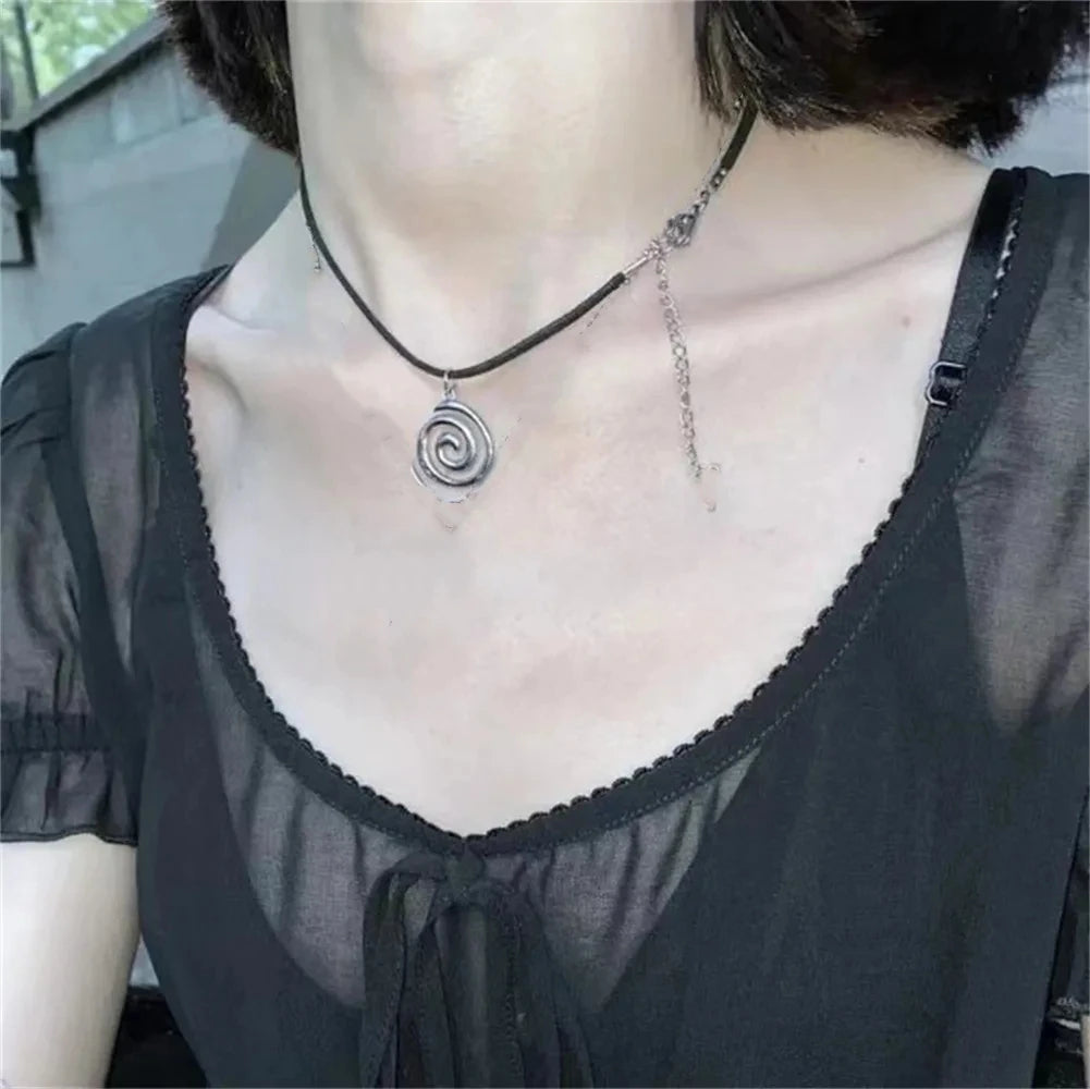 Vintage Spiral Vortex Pendant Hand-woven Leather Rope Necklace for Women Unisex Boho Pentagram Necklace Fashion 2023 Y2K Jewe