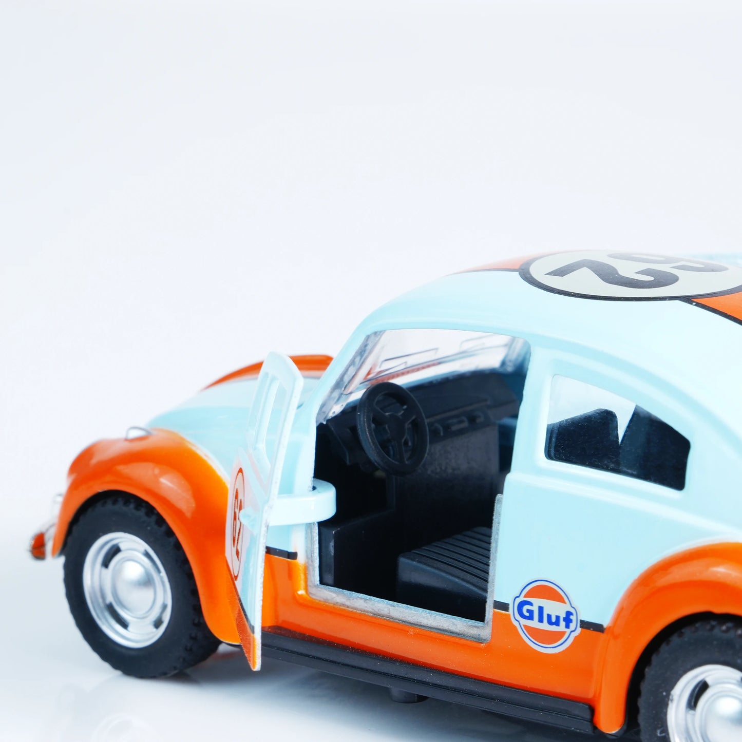 1:36 New Retro Beetle Alloy Die-Cast Classic Model Toy Car, Pull-Back, Openable Doors, Collectible Ornament, Boys' Toy, Chris