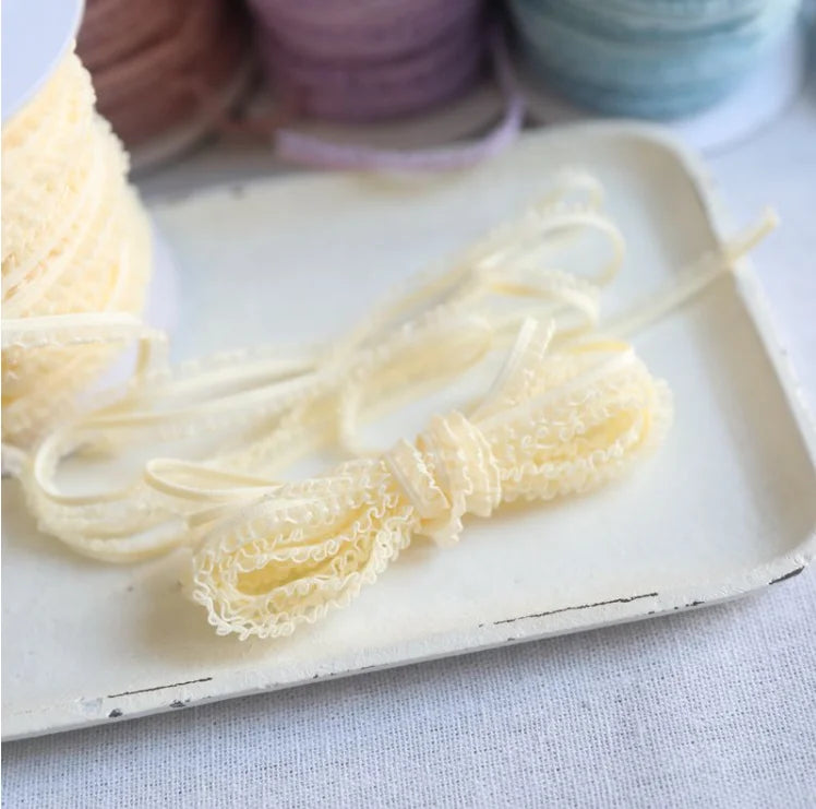 Lace Trim, 5 Meters Delicate Ruffle Lace, Sewing Projects, Scrapbooking, Gift Wrapping, 6mm Wide Lace Trim, Floral Lace Tape 