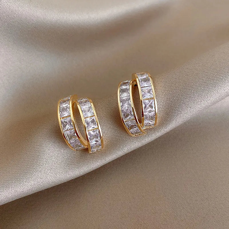Vintage CC Design Stud Earrings for Women Korean Fashion X Cross Zircon Earring Engagement Jewelry Gifts - e1173