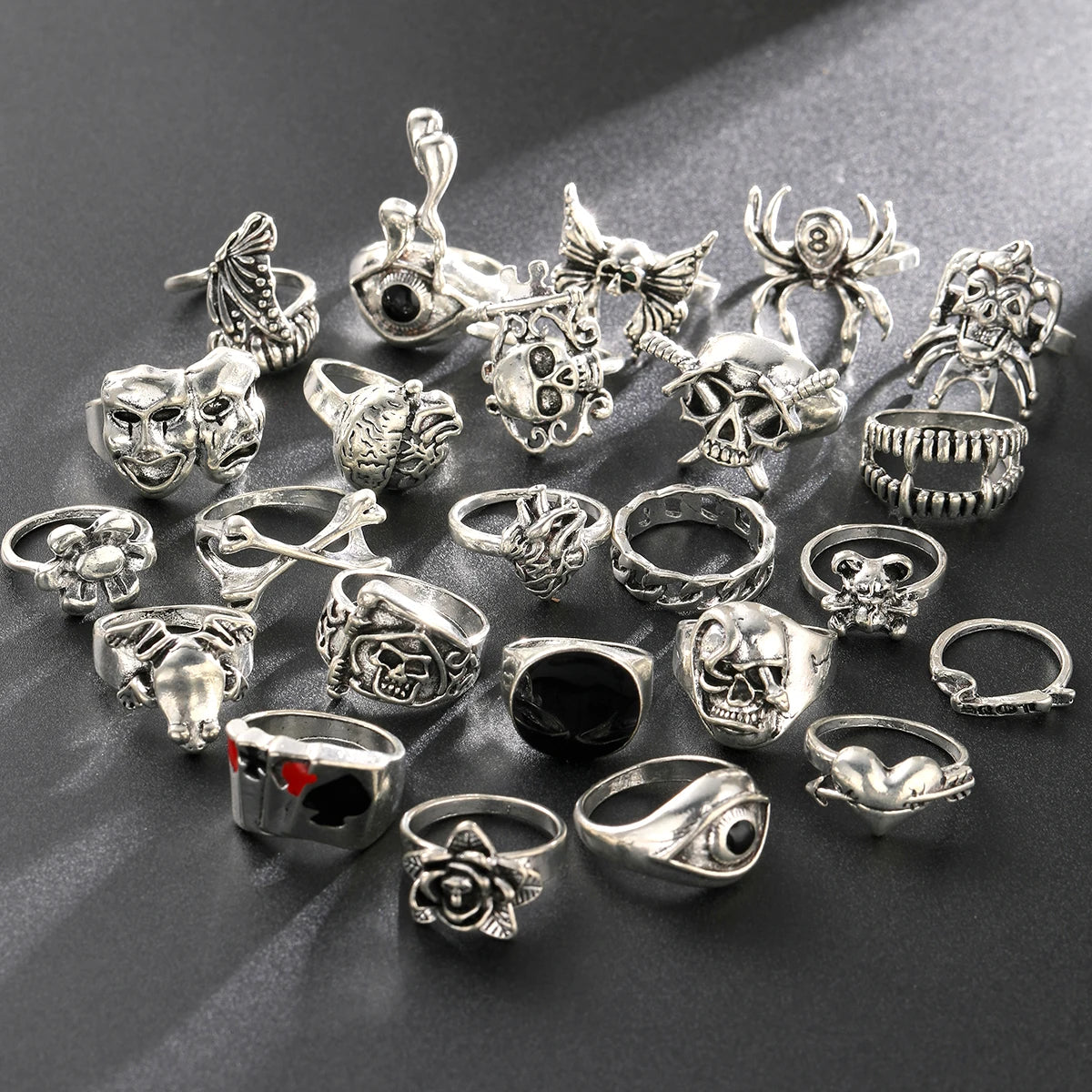 24 Pcs Gothic Skeleton Unisex Ring Set Punk Grunge Butterfly Frog Woman Man Jewelry Hip Hop Party Street Ring Accessories Gif