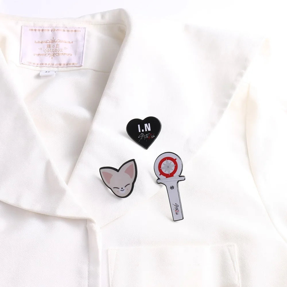 Stray kids mini brooch decoration accessories three piece set SKZOO mini animal bag clothing personalized decoration brooch