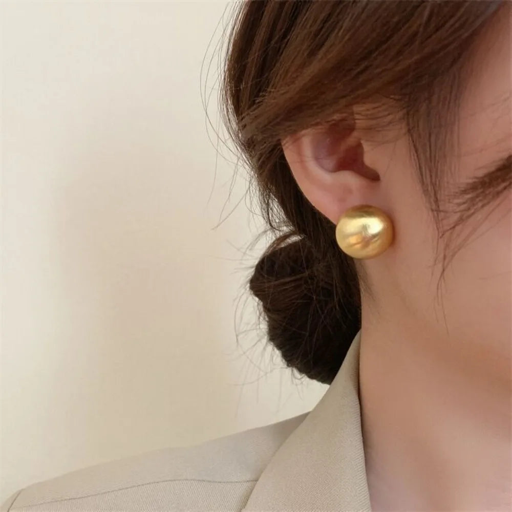 Vintage Exaggerated Personality Round Matte Stud Earrings for Women Temperament Enfashion Korea Earring Jewelry Accessory Gif