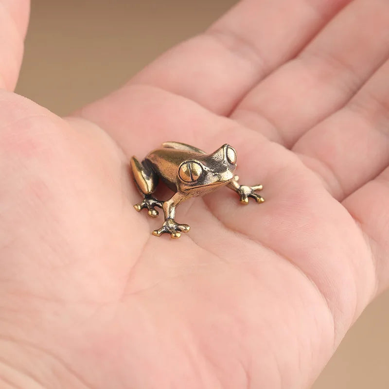 Retro Brass Mini Frog Miniatures Figurines Vintage Animal Figurine Toad Desktop Ornaments Home Decoration Crafts Tea Pet Deco