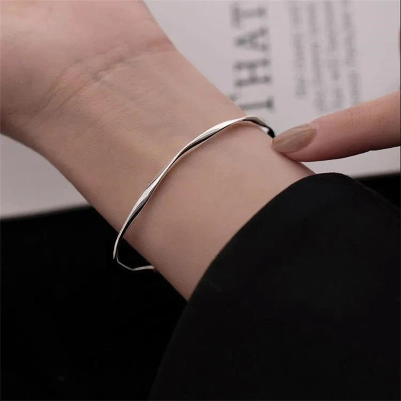 Silver Color Open Cuff for Women Twist Curved Bracelets Punk Fashion Female Metal Wrist Jewelry pulseras mujer 2023 new