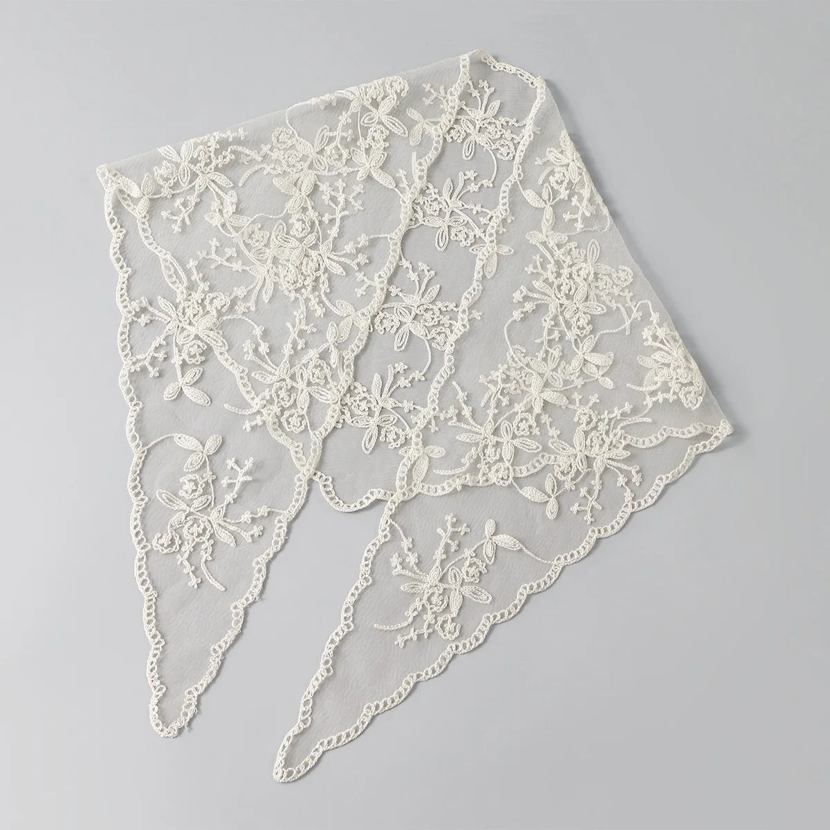 Elegant Lace Scarf Hollow Out Embroidery Foulard Bandana Solid Color Triangular Scarf Thin Vintage HandkerChiefs for Hair Wom