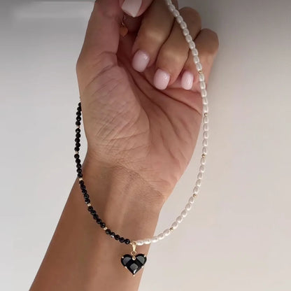 New Irregular Choker Vintage Tassels Zircon Heart Pendant Necklace For Women Female White Imitation Pearl Chain Valentine's G