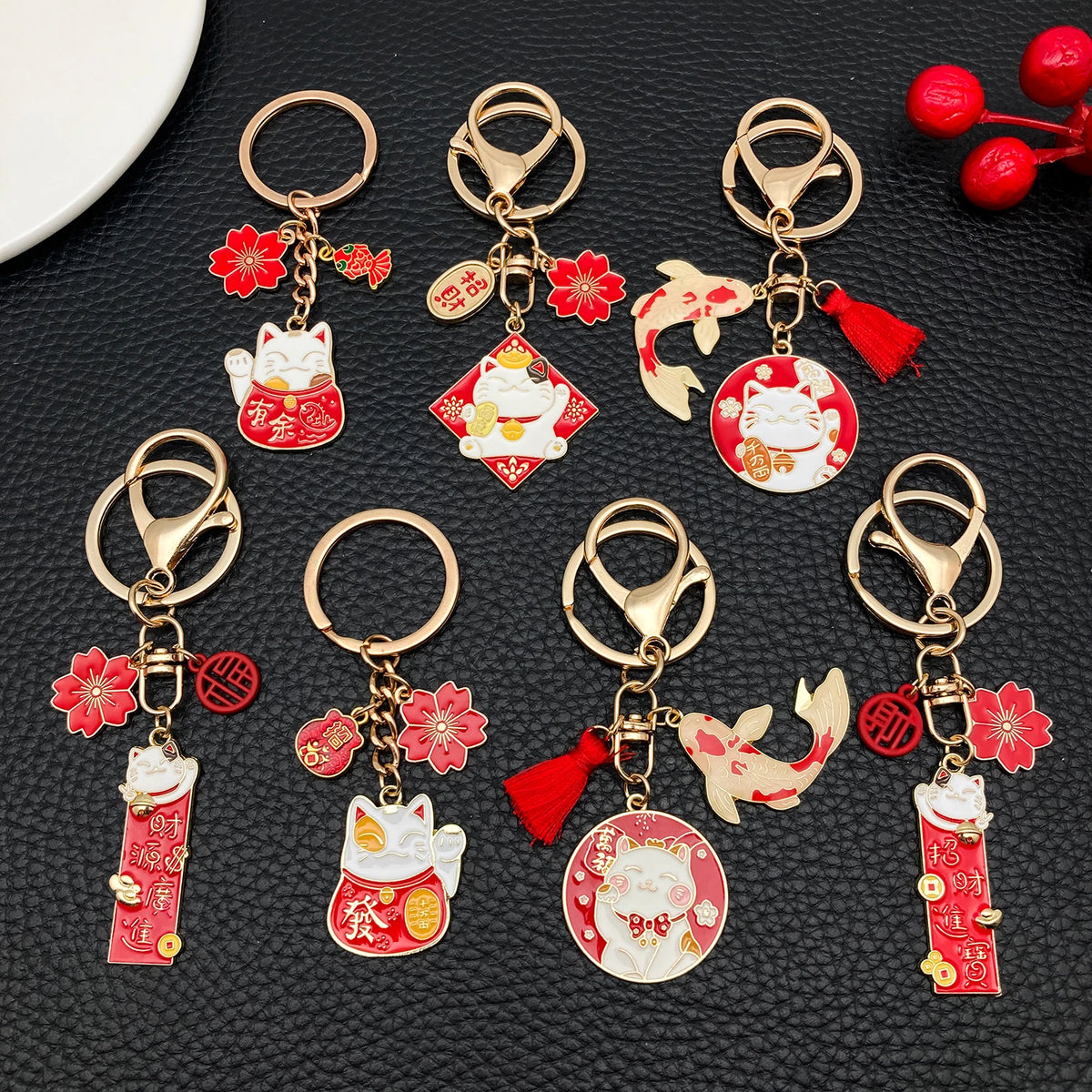 Gift Bag, Japanese Maneki-neko Keychain, Koi Fish Car Pendant, Alloy Lucky Charm, Cute Gift for Students, Creative Keychain G