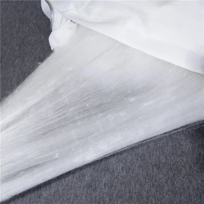 Mulberry Silk Quilt is 100% natural silk filling in all seasons. It is portable, breathable and luxurious