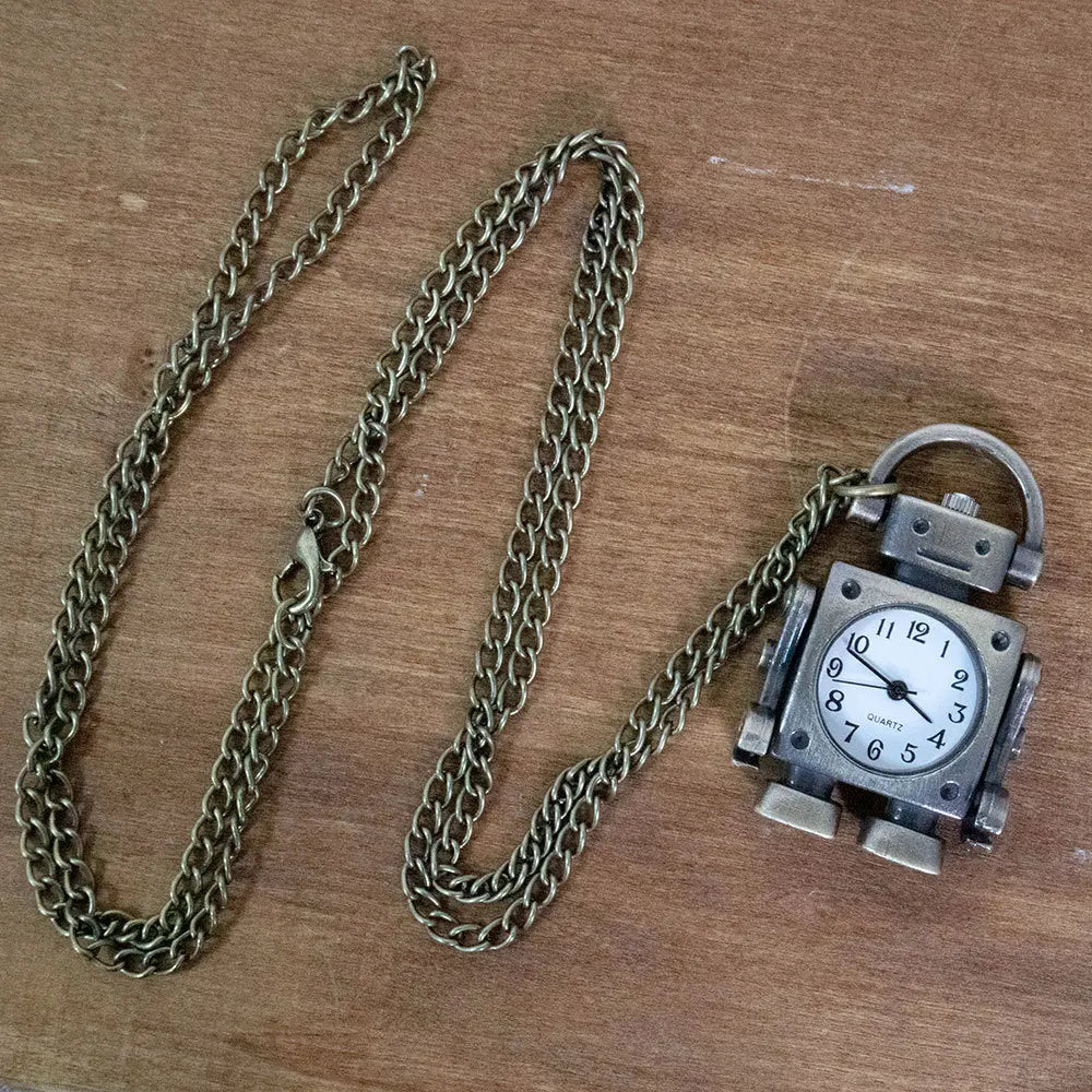 Vintage robot shape Arabic numerals round dial quartz pocket watch pendant decorated with cute keychain bag charm for a party