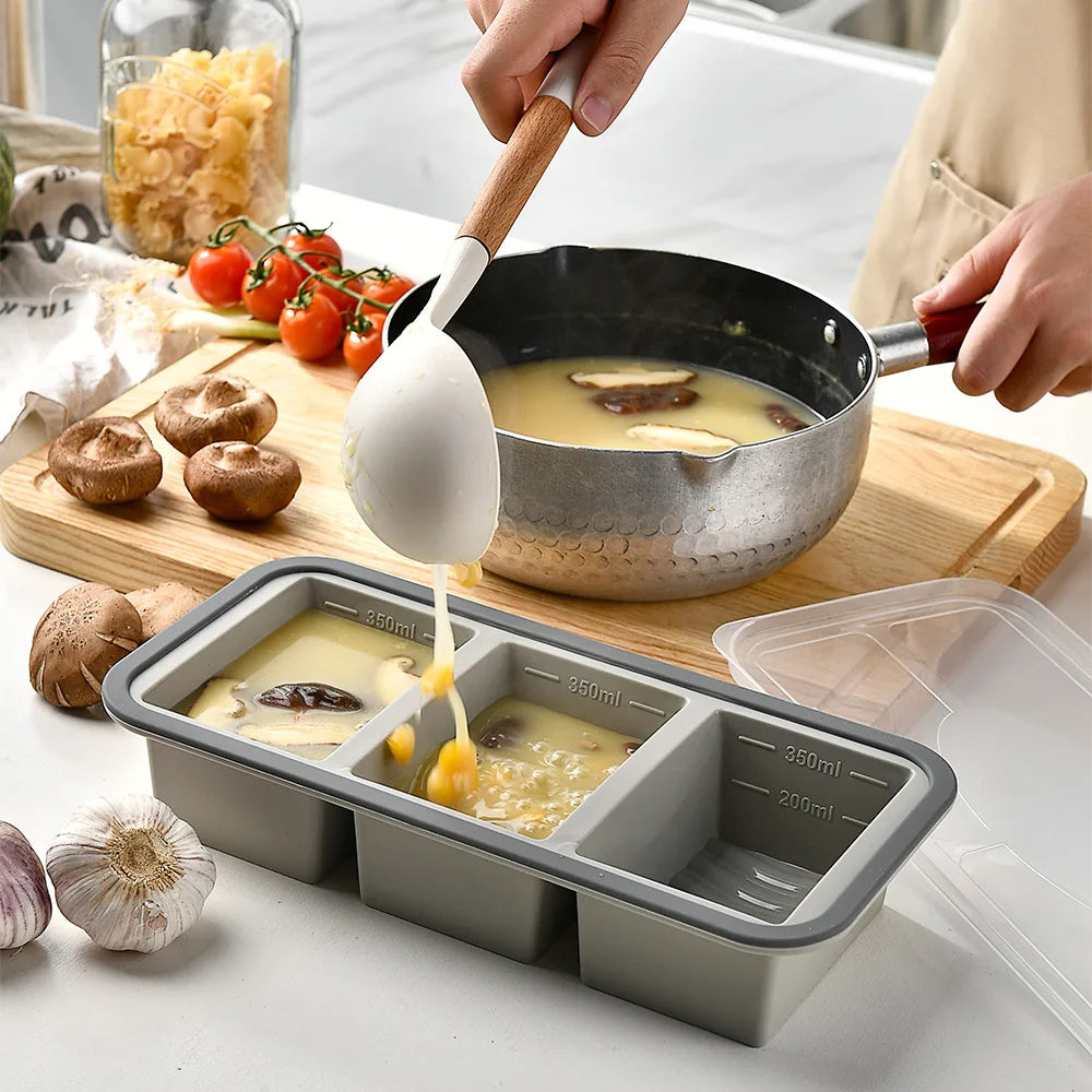 New Freeze Preservation Mold Giant Large Silicone Ice Cube Tray Mold with Lid Food Storage Container Baking Mold Kitchen Tool