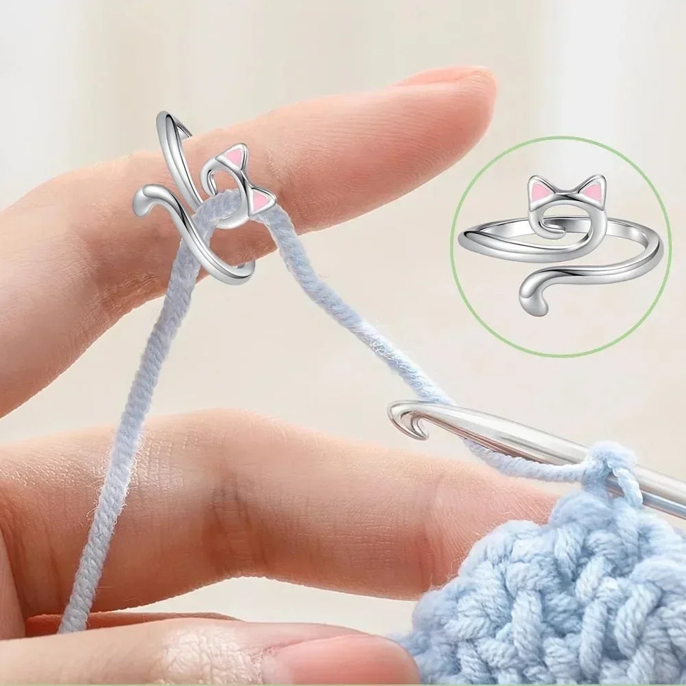 Adjustable Crochet Tension Cute Cat Ring, Beginner Knitting Crochet Hook Ring, Yarn Guide Finger Holders Thimbles Winder Tool