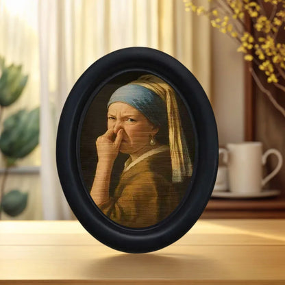 1 Piece of Mini Girl Wall Decor with a Quirky Design, Framed Decorative Painting with Funny and Exaggerated Expressions, Wood