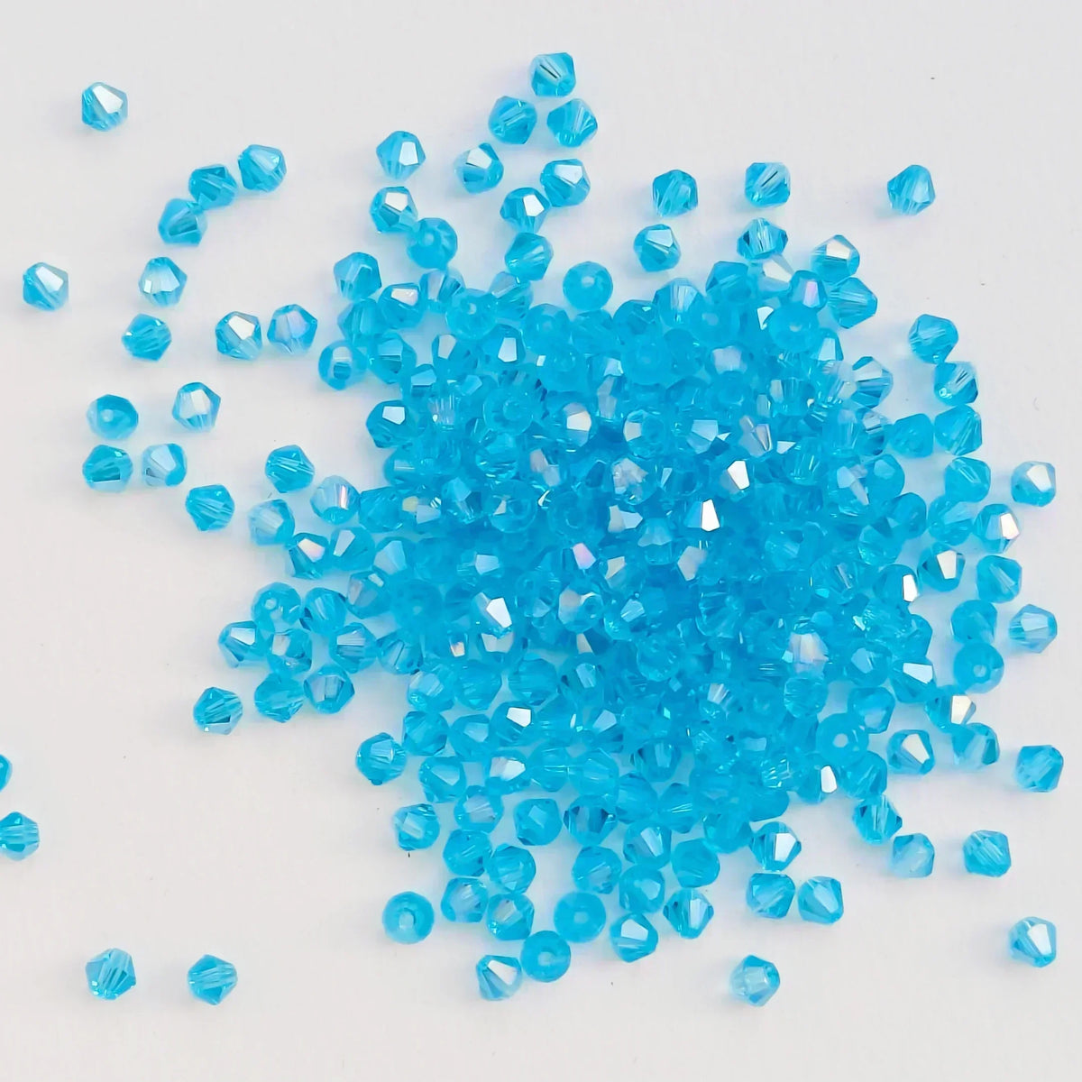 100PCS 4MM Shiny Faceted Austria Crystal Beads Bicone Beads Loose Spacer Beads for Jewelry Making DIY Bracelet Necklace Penda