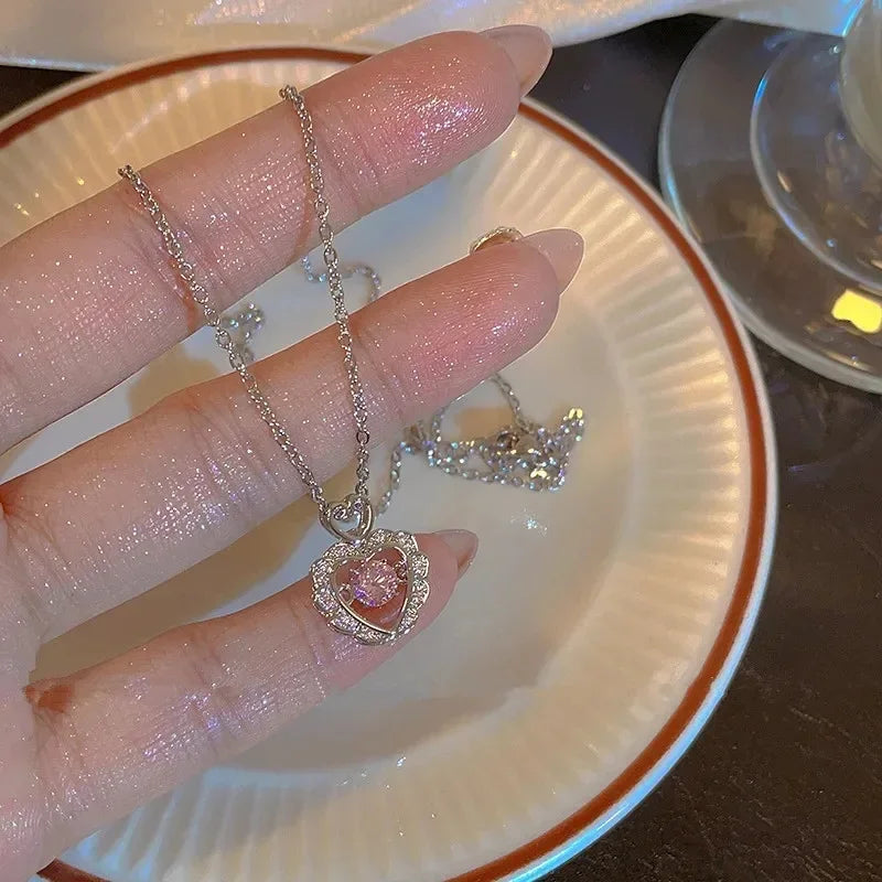 Korean Fashion Sweet Heart Shaped Necklace For Women Crystal Zircon Pendant Clavicle Chain Elegant Romantic Party Gift Jewelr