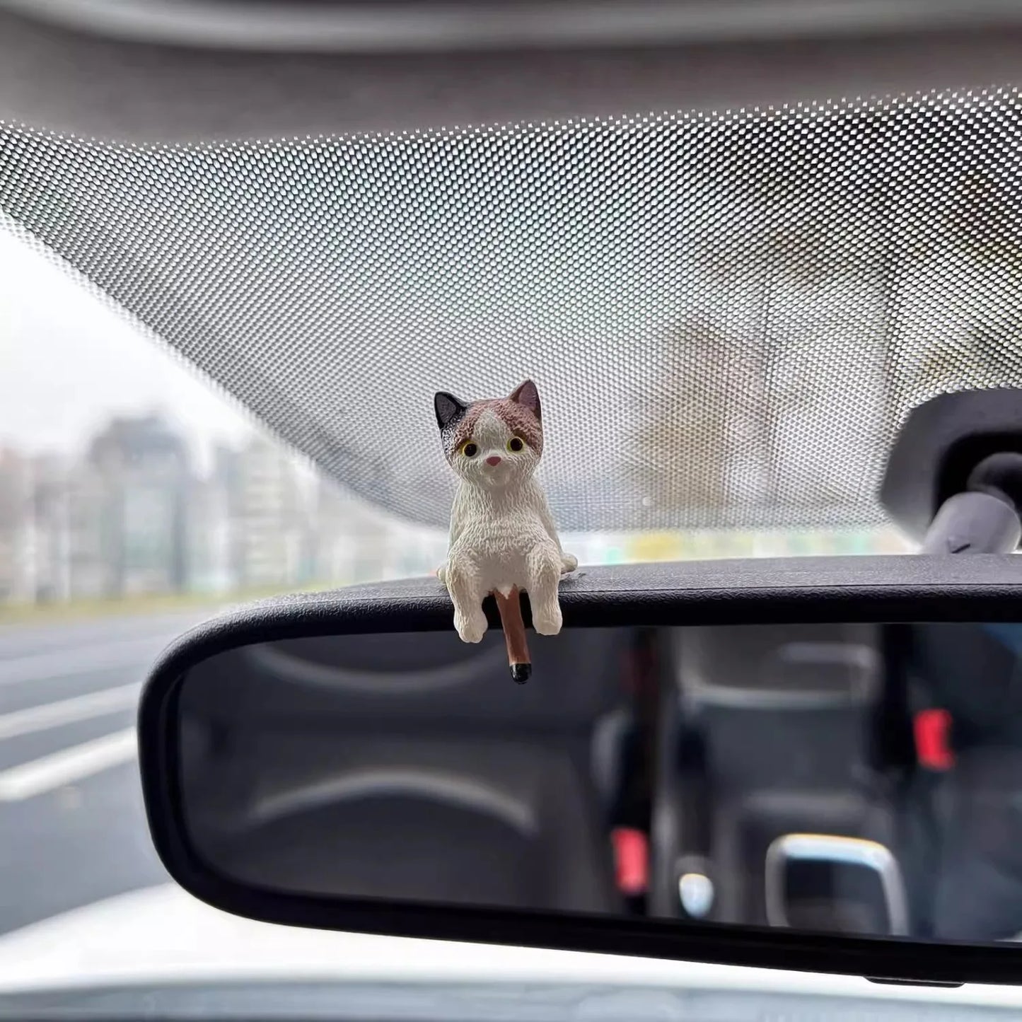 4pcs Cute Kitten Decoration Creative Sleeping Cat Doll Automobile Screen Ornaments Toys Cat Micro Landscape Decoration Gifts