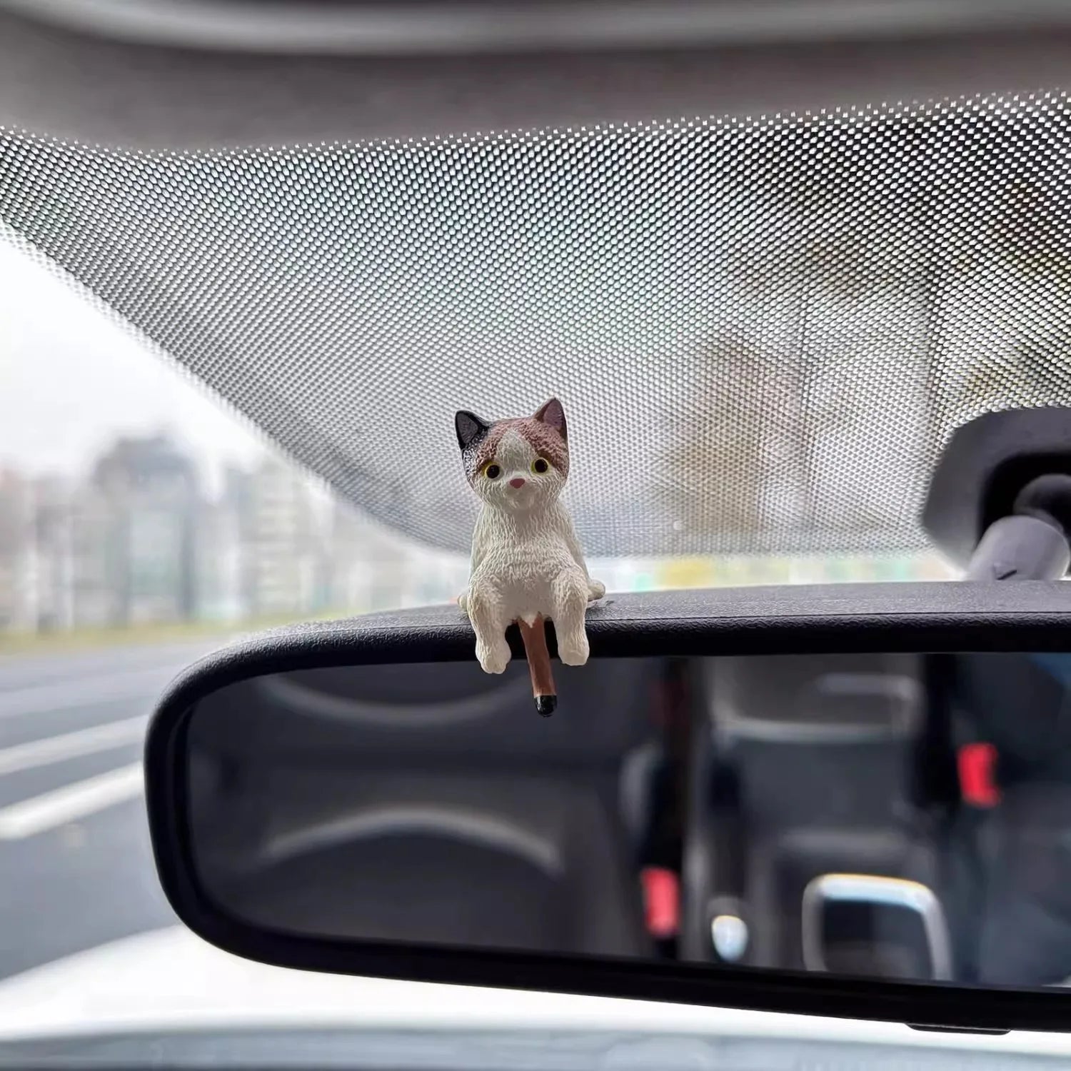 4pcs Cute Kitten Decoration Creative Sleeping Cat Doll Automobile Screen Ornaments Toys Cat Micro Landscape Decoration Gifts